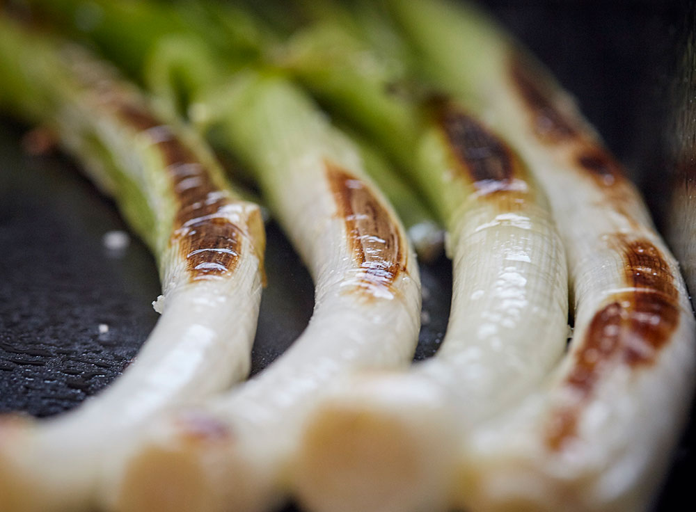 Cuisine-poireaux-plancha-forge-adour