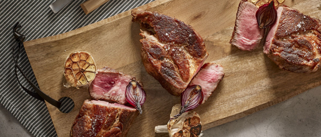 Côte de porc échine Prince Noir de Biscay de Gilles Pecastaingt