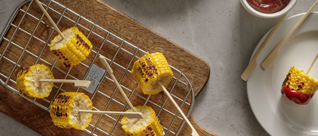 Maïslolly op de plancha, barbecuesaus