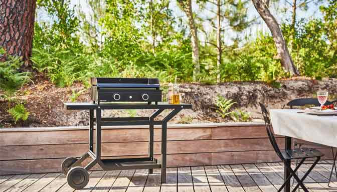 Table roulante avec crédence