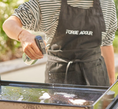 Comment nettoyer une plancha : Le guide complet